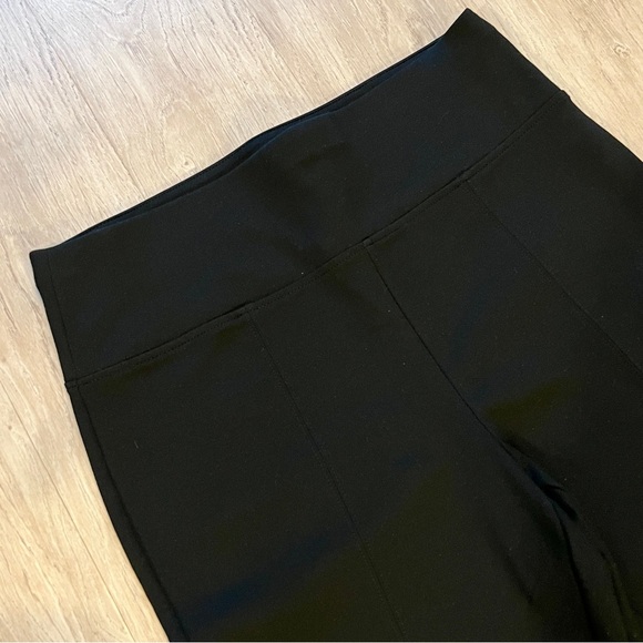 Bar III Black Pull On Stretch Pants Women’s Size Large - Picture 2 of 4